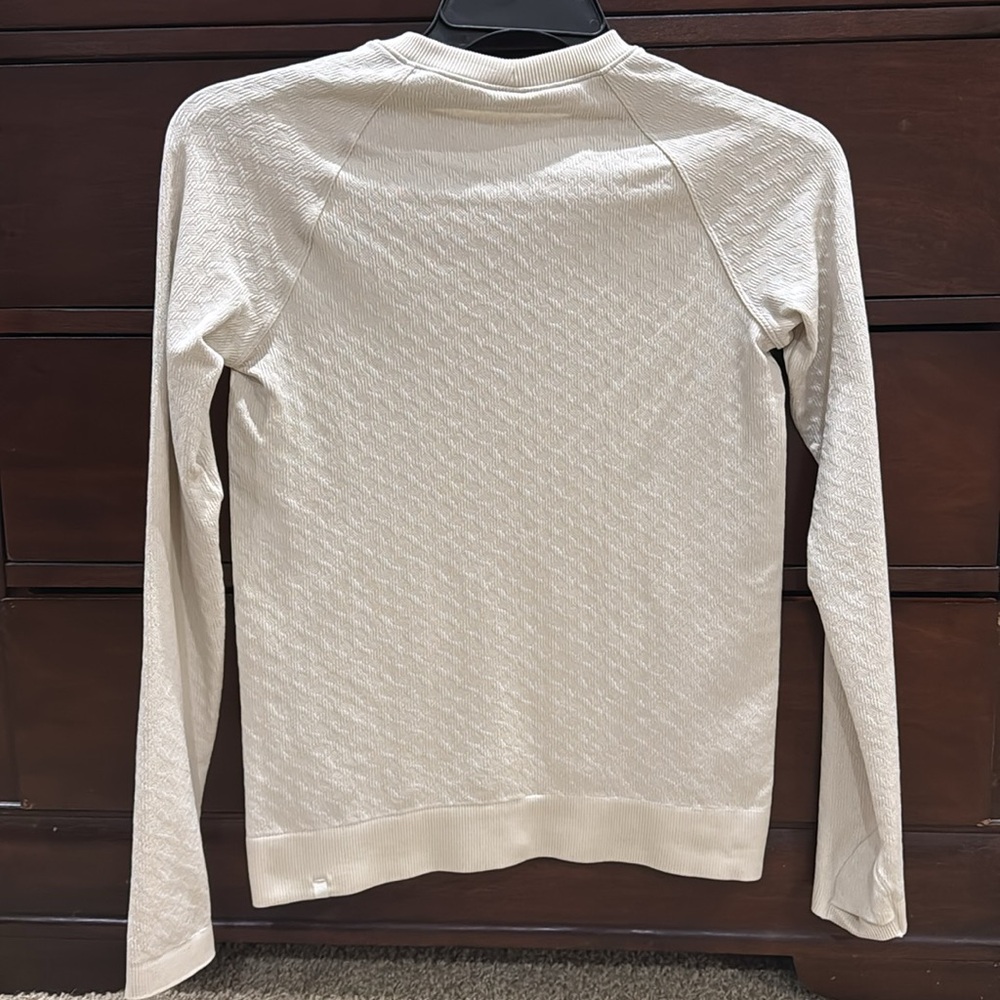 Lululemon Rest Less Pullover - Picture 2 of 4